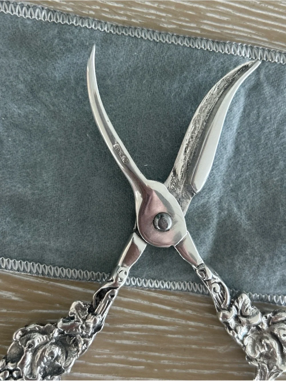 Vintage Ornate Sterling Silver Grape Shears Scissor Grape Vine Motif 3.7 oz